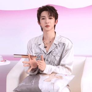 明星粉丝群,明星粉丝群，巷弄深处的独特饕餮之旅