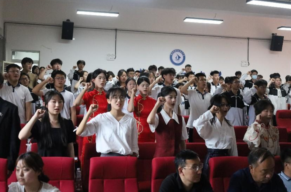 高中演讲比赛,高中演讲比赛，磨砺口才，展现风采