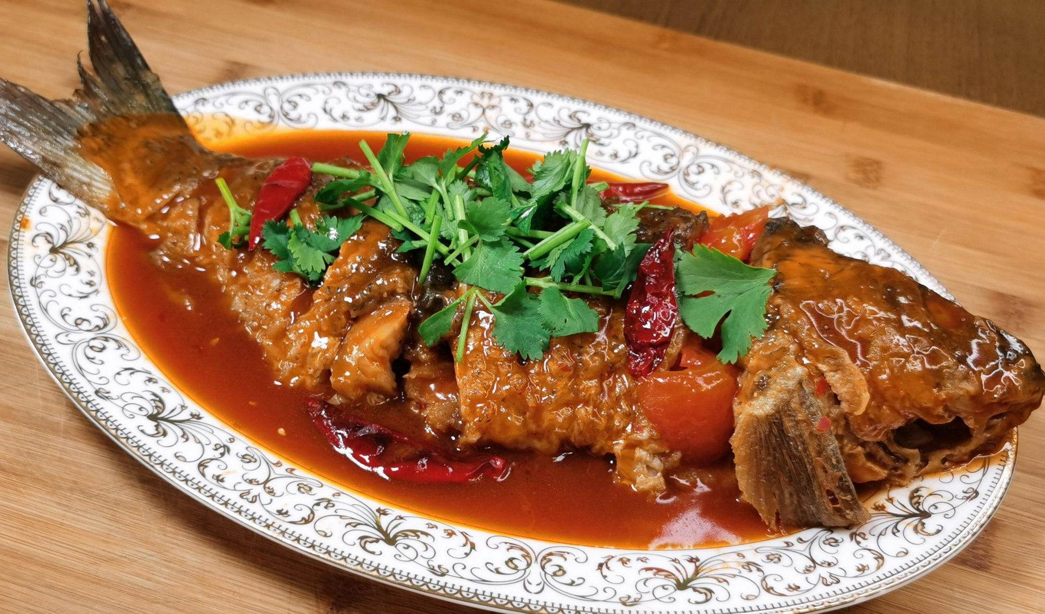 最新鱼做法，时代风尚美食传奇一道引领潮流的鱼料理